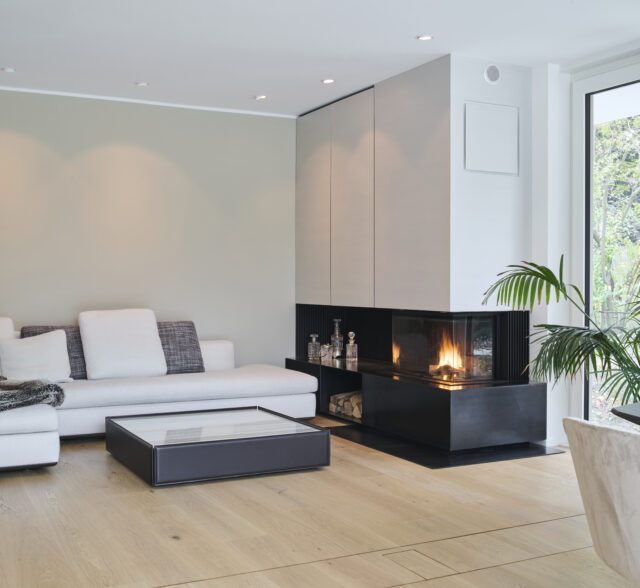 Chiemsee Öfen - Kalfire Holzofen mit Soundanlage