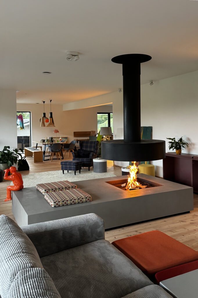 Chiemsee-oefen_pullach_feuertisch_offenes_feuer_holzofen