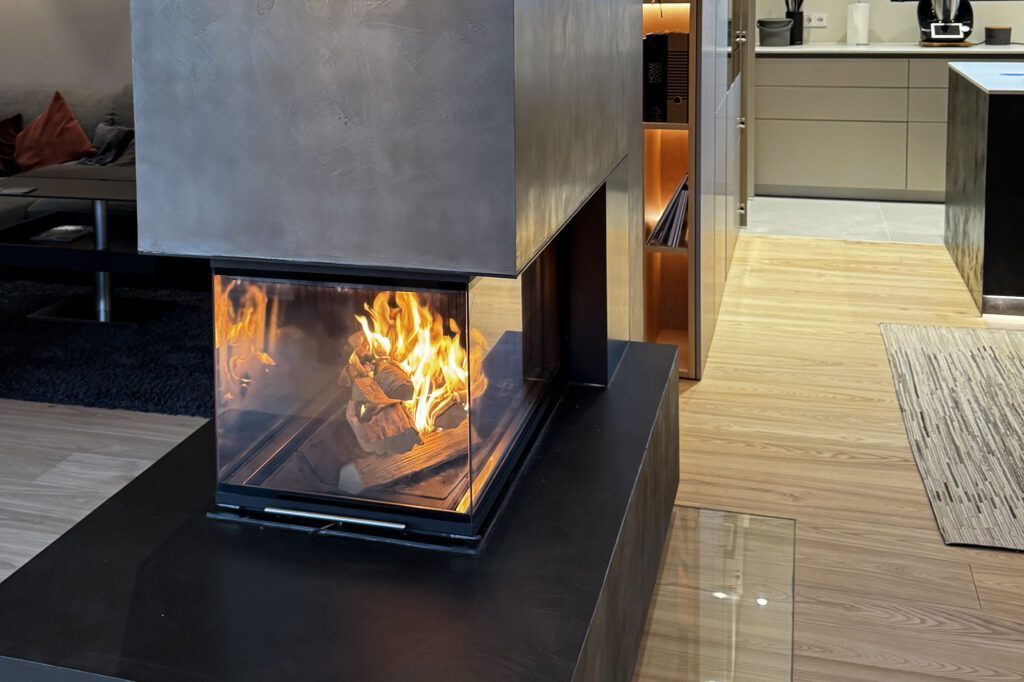 Chiemsee_Oefen_Raumtrenner_Holzofen_Oberpfaffenhofen_Brunner