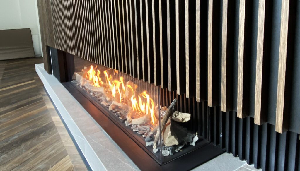 Chiemsee_oefen_ellmau_gaskamin_lamellen_kalfire_header