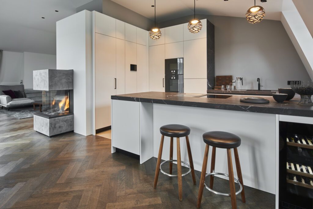 Chiemsee_oefen_gruenwald_gaskamin_kalfire_werkhaus_kuechen