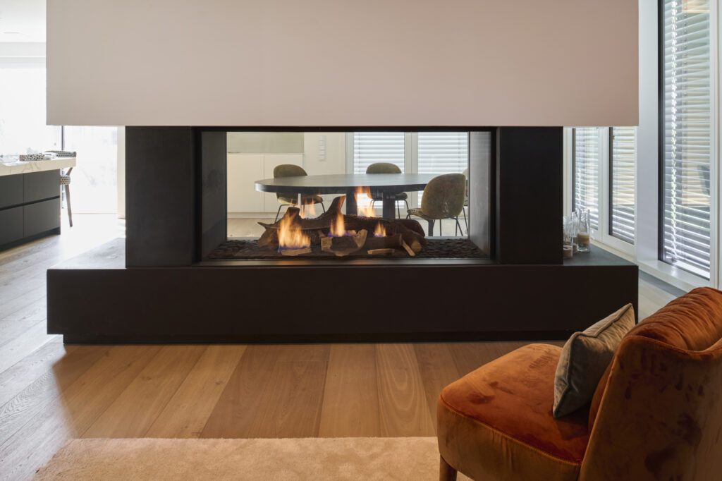 Chiemsee_oefen_rosenheim_gaskamin_raumteiler