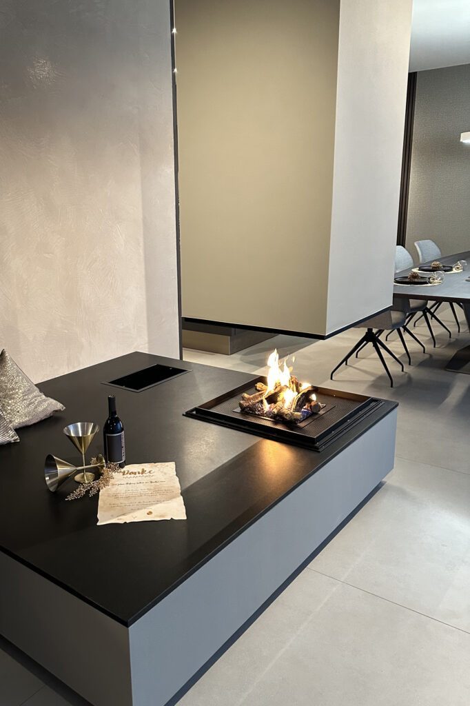 Chiemsee_oefen_traunstein_gaskamin_offene_feuerstelle_esszimmer